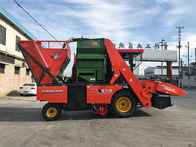 新型玉米青儲機(jī)